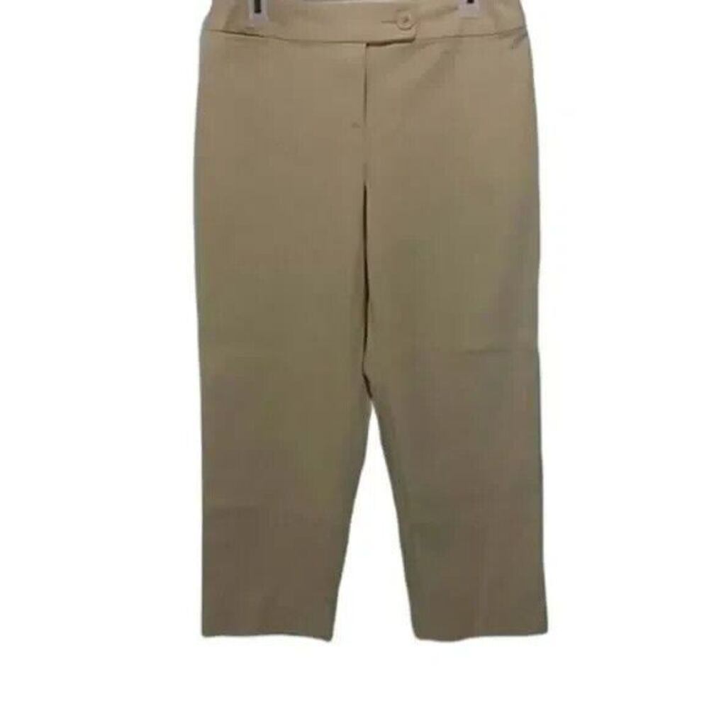 multiplicity women's size 10 Capri pants beige